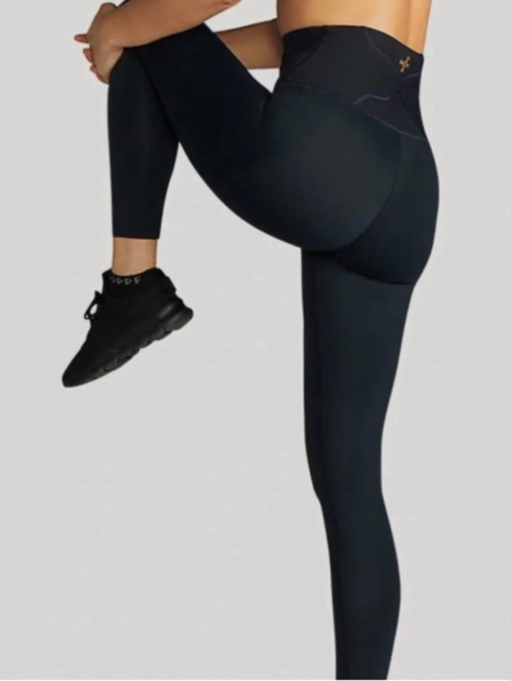 NWT TOMMIE COPPER Lower Back Support Legging in Black, Size Large